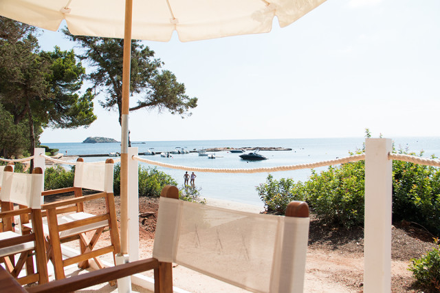 TRAVELS: ME Ibiza - Hotel Review - Bikinis & Passports