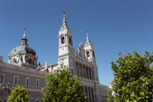 Madrid Travel Guide: Sightseeing, Food & Drinks, Hotels + Airbnb - Bikinis & Passports